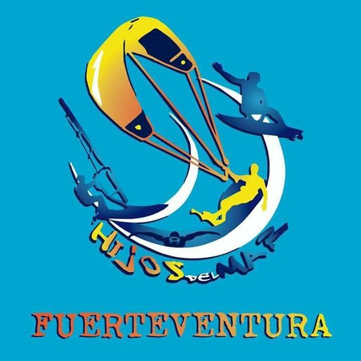 Nuevo éxito de los riders del Club Hijos del Mar en la Copa de Canarias Big Air de Kiteboarding