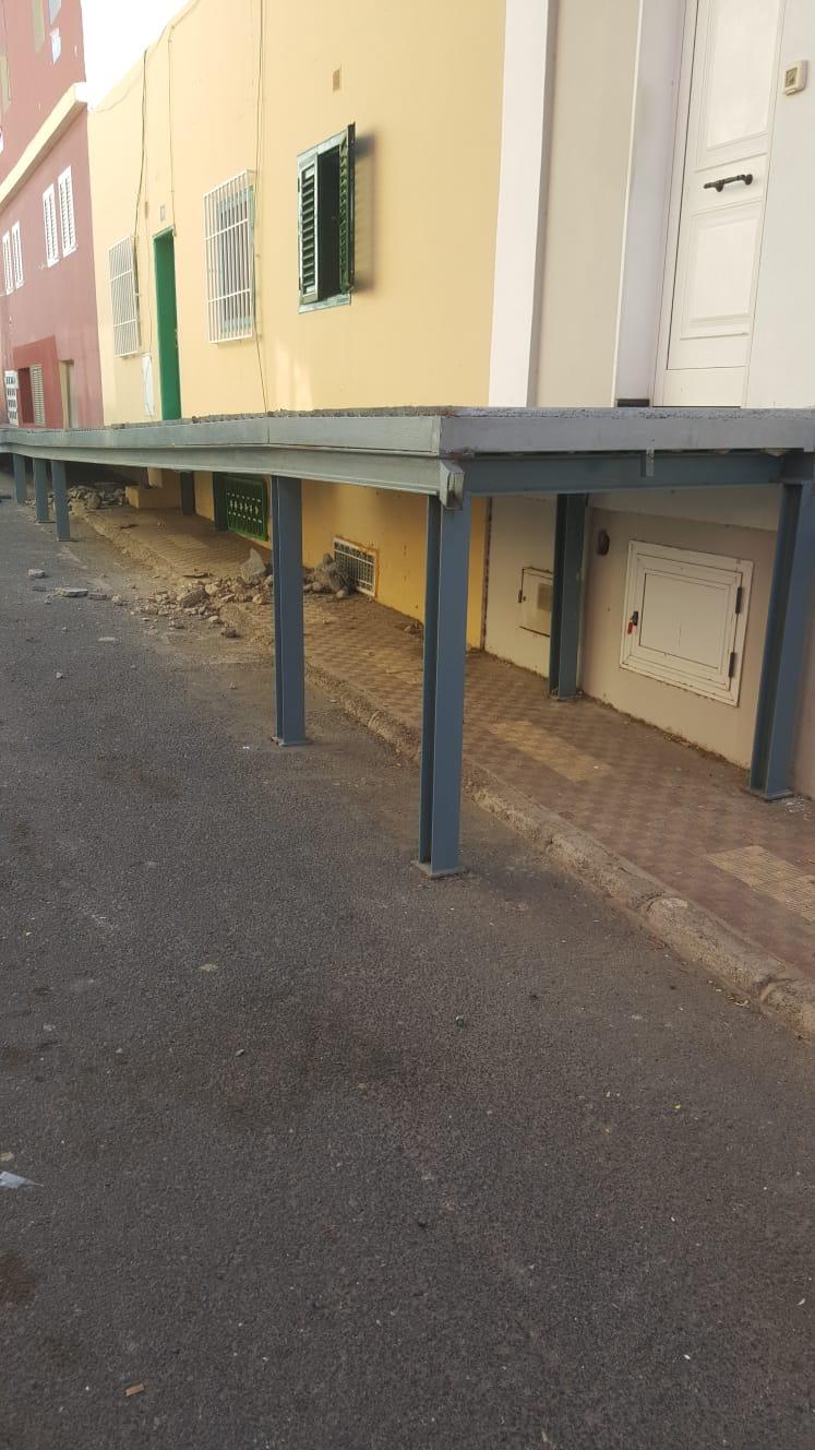 El Ayuntamiento cumple la sentencia que obligaba a demoler la rampa de la calle Maxorata en Morro Jable