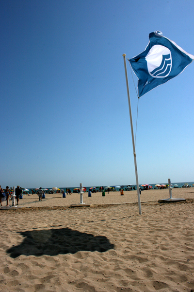 En las playas de Pájara ondearán cuatro banderas azules