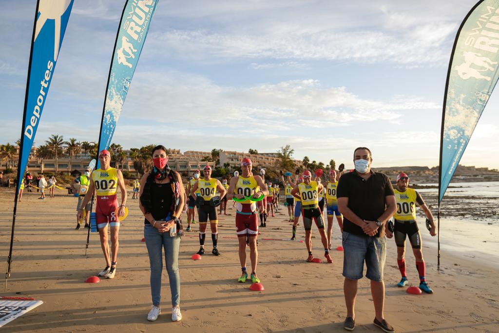 Pájara corona a los ganadores de la ‘SwimRun Fuerteventura 2020’