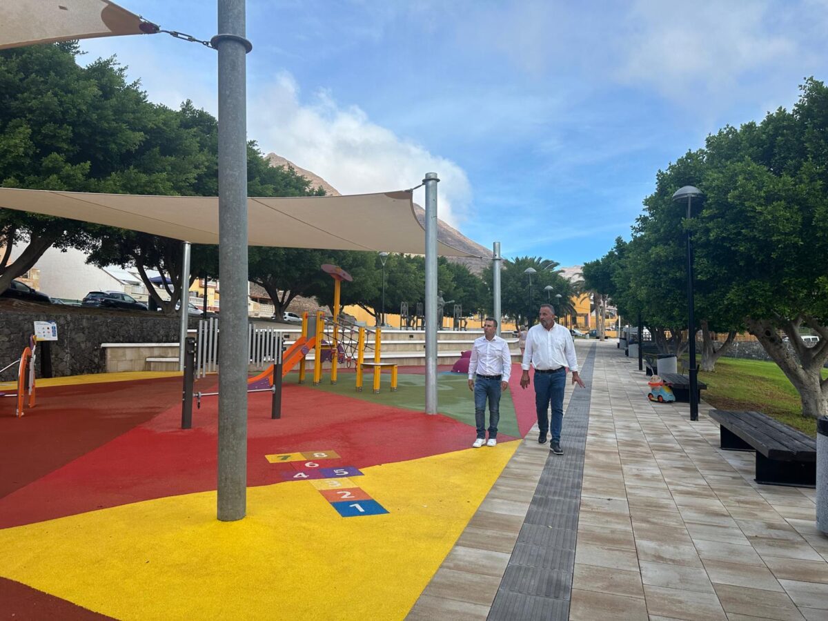 El Ayuntamiento de Pájara culmina las obras del parque infantil José Espino Morales 
